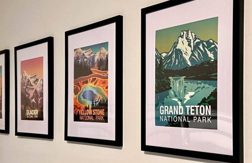 Brand NEW Cabin in the pines - Foto 32