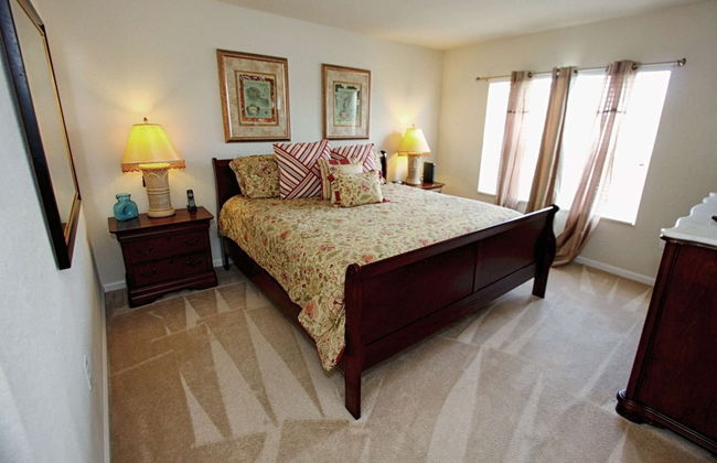 2633 Trafalgar Village - Photo 60