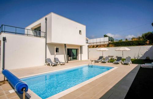 Villa Serra Mar - Foto 1