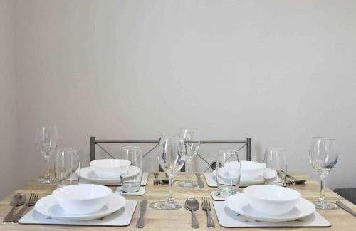 Contemporary & Stylish House . FREE Parking - Foto 18