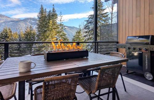 Ski In and Out The Mountainside House with Hot Tub! - Foto 18