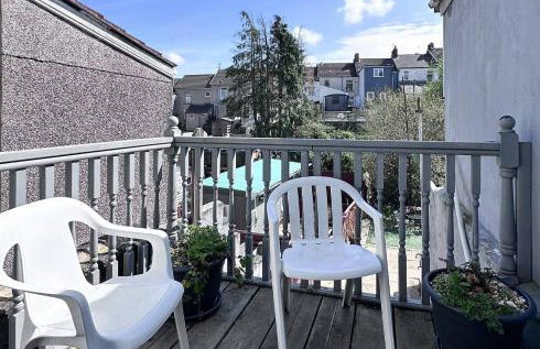 Chic Charming Classic 3bed w Ensuite - Pontypridd - Foto 30