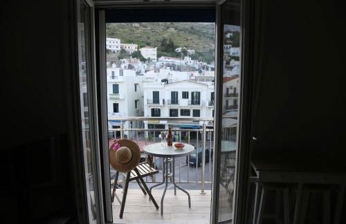 AKTI Apartment - Foto 1