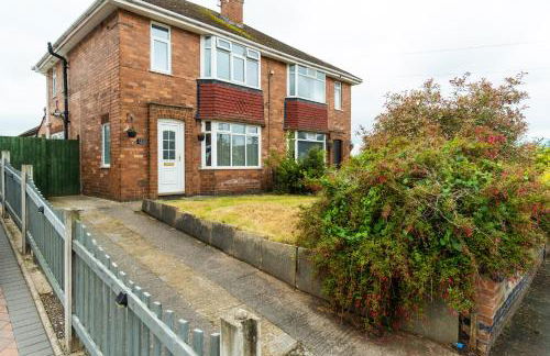 Heath House - Photo 1