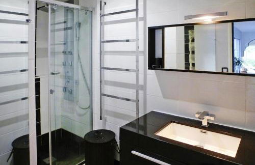 Holiday Home With Indoor Pool, Le Porge - Foto 36