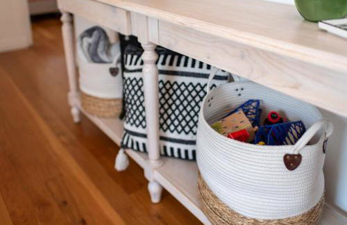 Sunlit Scandi Haven - Walk to Whitworth U & Shops - Foto 17