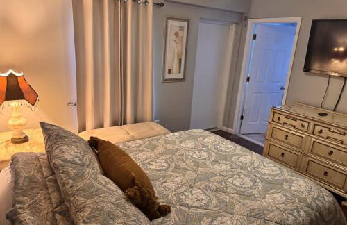 NY-NJ Tennis Suites - Sleeps 40 - 15 Mins to NYC - Foto 67