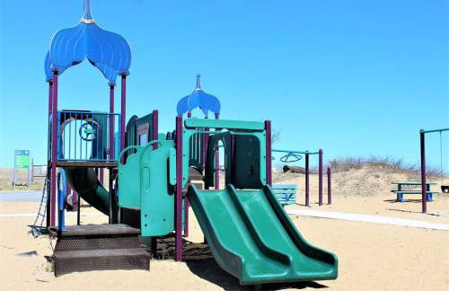 Walk to Beach Playground Lighthouse North End - Foto 57