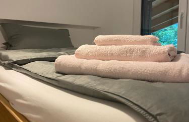 Modernes Tinyhouse Trailer Cabins am Waldrand - mit Seezugang - Foto 34