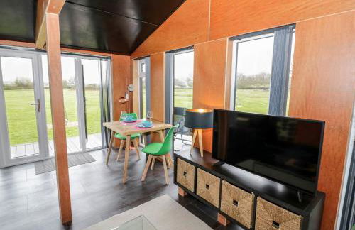 The Tractor Shed - Photo 5