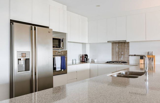 SOLARIS at Fingal Bay - Photo 9