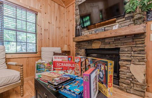 BUY 2 get 1 free deal Romantic Tip Top Hideaway, 10 MINUTE FROM H - Foto 12