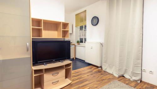 Balkon, Waschmaschine, TV, Einzelbetten, nahe Völkerschlachtsdenkmal - Foto 5