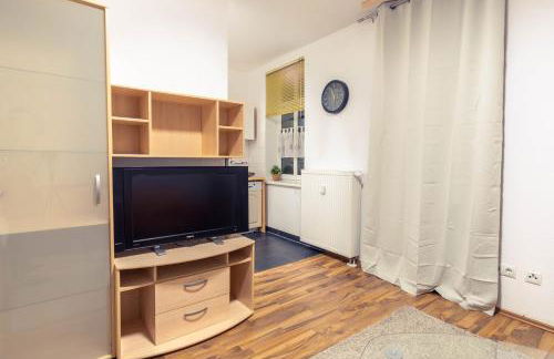 Balkon, Waschmaschine, TV, Einzelbetten, nahe Völkerschlachtsdenkmal - Foto 5