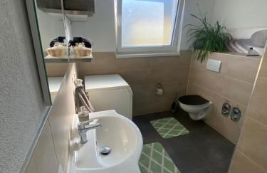 Moderne 3 Zimmer Wohnung mit 2 Badezimmer in Herbolzheim! - Foto 9