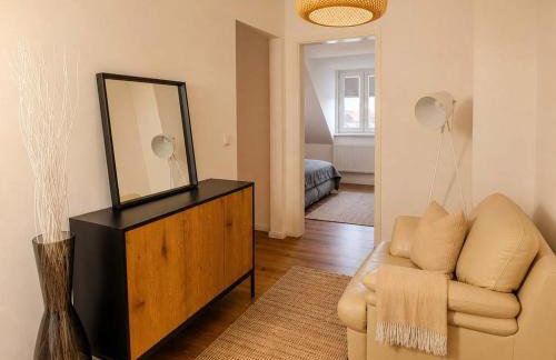 Großzügige Maisonette - hafen- und altstadtnah - Photo 9