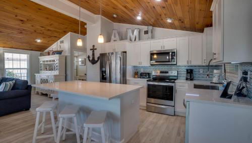 1 Min Walk to Beach and Private Heated Pool and Spa - Foto 4