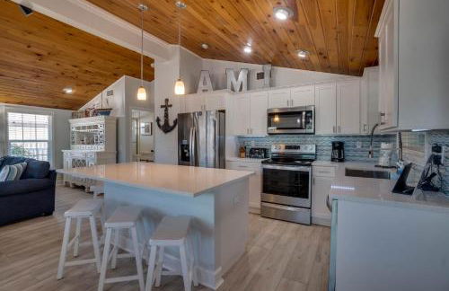 1 Min Walk to Beach and Private Heated Pool and Spa - Foto 4