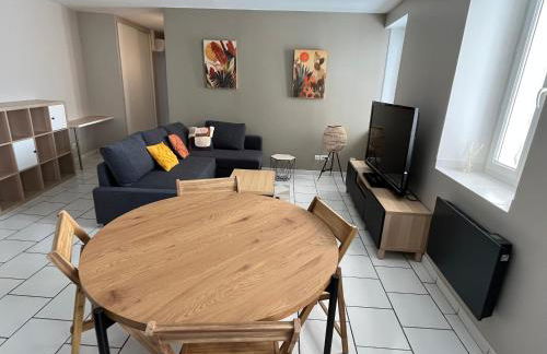 bel appartement 2 chambres au coeur du village - Foto 3