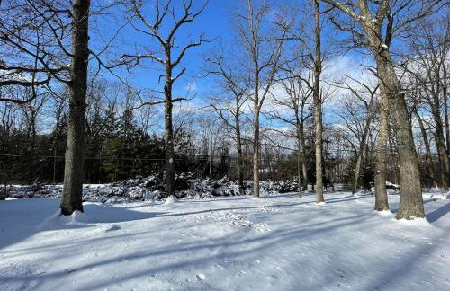 Entire Mountain Cottage Near Scenic Hiking Trails - Photo 44