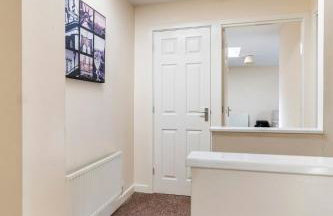 Lovely Two Bed detached house with Parking - Foto 23