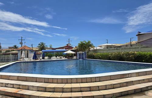 Apto Térreo Mobiliado com Piscina - 400m da Praia de Taperapuan, Próximo ao Axé Moi- Golden Dolphin Residence - Foto 4