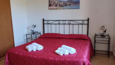 Appartamenti Cerami con parcheggio a un passo dal mare - Foto 2