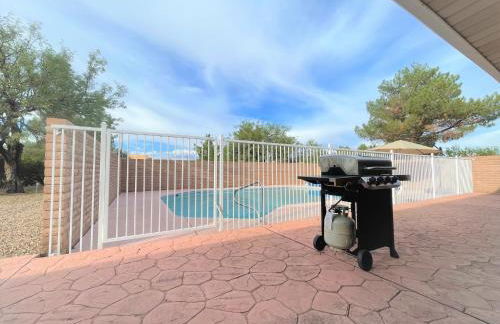 Luxe 4BR 2BTH l Pool & Grill l Central Location l Mountain View l Family Vacation l RV Site - Foto 28