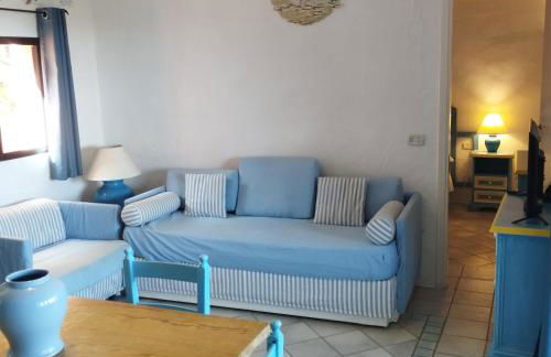 Seaside Apartment Baja Sardinia - Rent From July 25, 2026, to August 15, 2026 - Foto 10