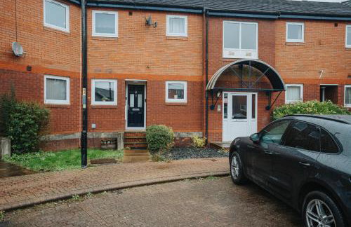 Cozy Waterfront Apartment - Free Parking & Wi-Fi - Photo 61