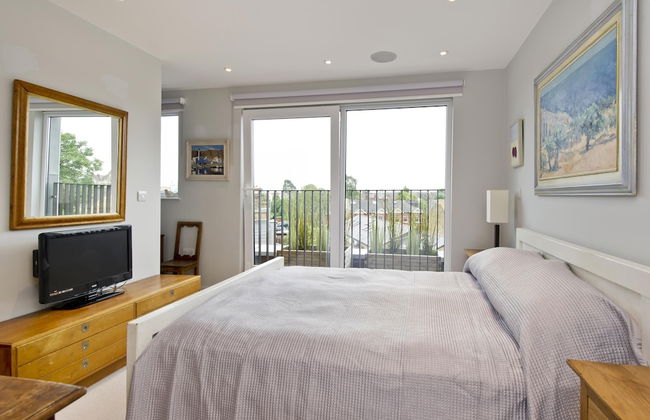 Fabulous 2-bed Penthouse Wimbledon - Foto 5