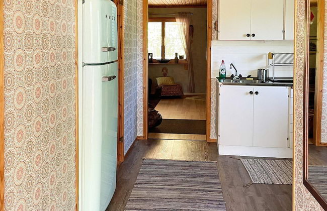 Bright Holiday House by the Lake - Photo 5