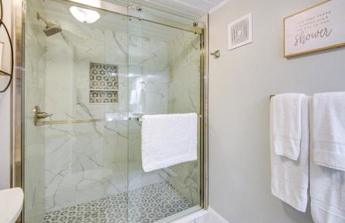 Gilford Townhome with Lakefront Beach and Pool Access! - Photo 21