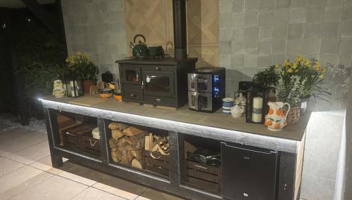 Old Rosie, By House of Pause - Foto 3