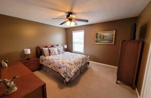 Fenced backyard! 6 miles to Cookeville Boat Dock! - Foto 29