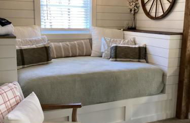 Heart of Arrowhead Lake STR 21334 two night minimum - Foto 14