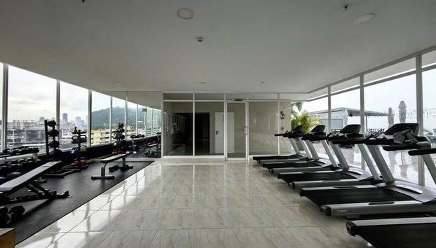 Oceanfront Designer Apartment PH The Sands, Next to Hilton - Foto 4, Sala de fitness