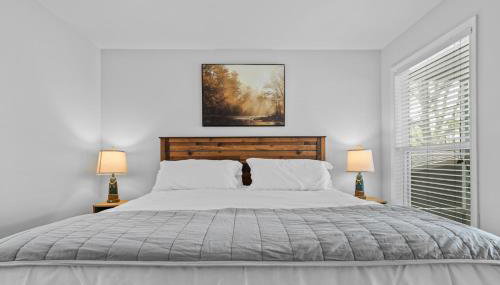 Serenity pointe lake house - Photo 2