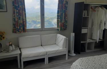 Villa dei Sogni, with private pool ,roof terrace and spectacular views of Monaco and Ligurian mountains - Foto 17