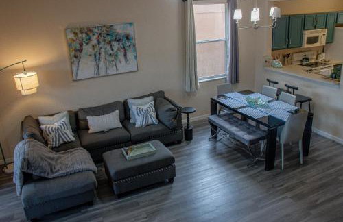 Villas at Regal Palms-4 Bedroom3.5 bath Townhouse - Foto 52