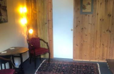 Adorable Hideaway with log fire and incredible views - Foto 6