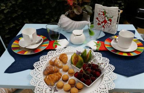 Lily's House, terrace and FREE Parking near Harbor - Photo 29