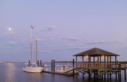 Old Spanish House Suite B Downtown Retreat - Photo 38