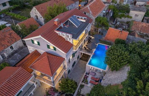 Lovely Home In Ostrvica - Photo 16