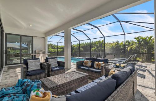Cape Coral Oasis - Pool & Bintelli Golf Cart - Foto 12