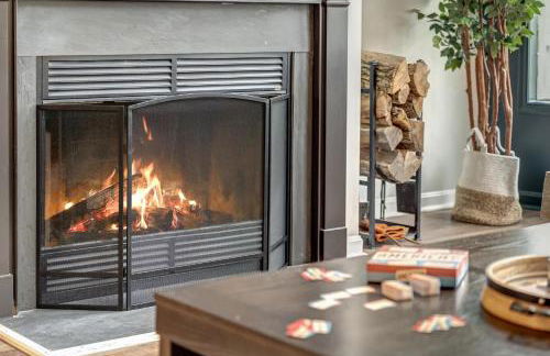 King Beds with Hot Tub Arcade & Golf Course View - Foto 6