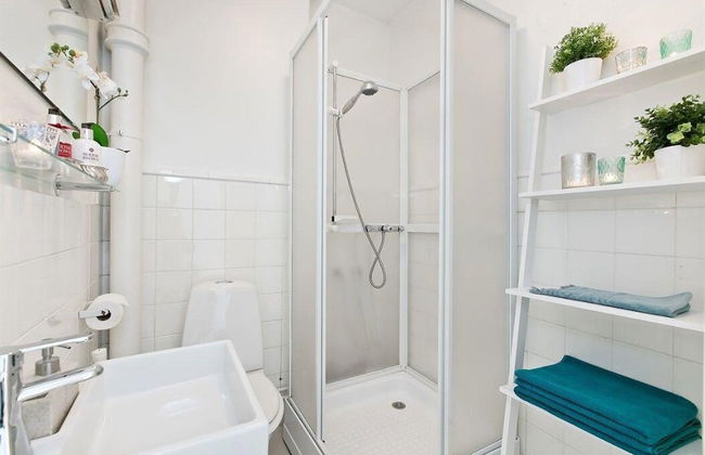 StayPlus Modern Studio Near Bislet Games - Photo 7