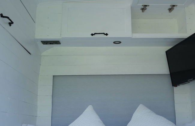 Superb 4 Berth Campervan With Kingsize bed - Foto 4