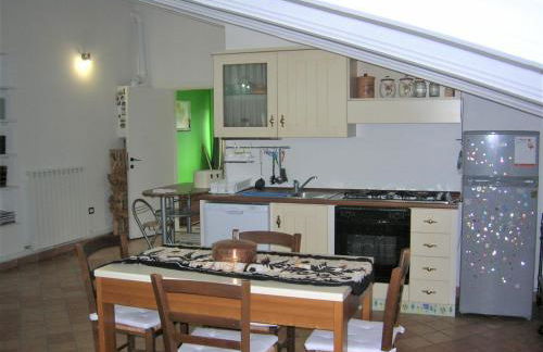 MANSARDA VITI - Sguardo su Frontone - - Foto 65