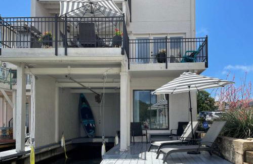 Waterfront Horseshoe Bay Retreat with Game Room! - Foto 28